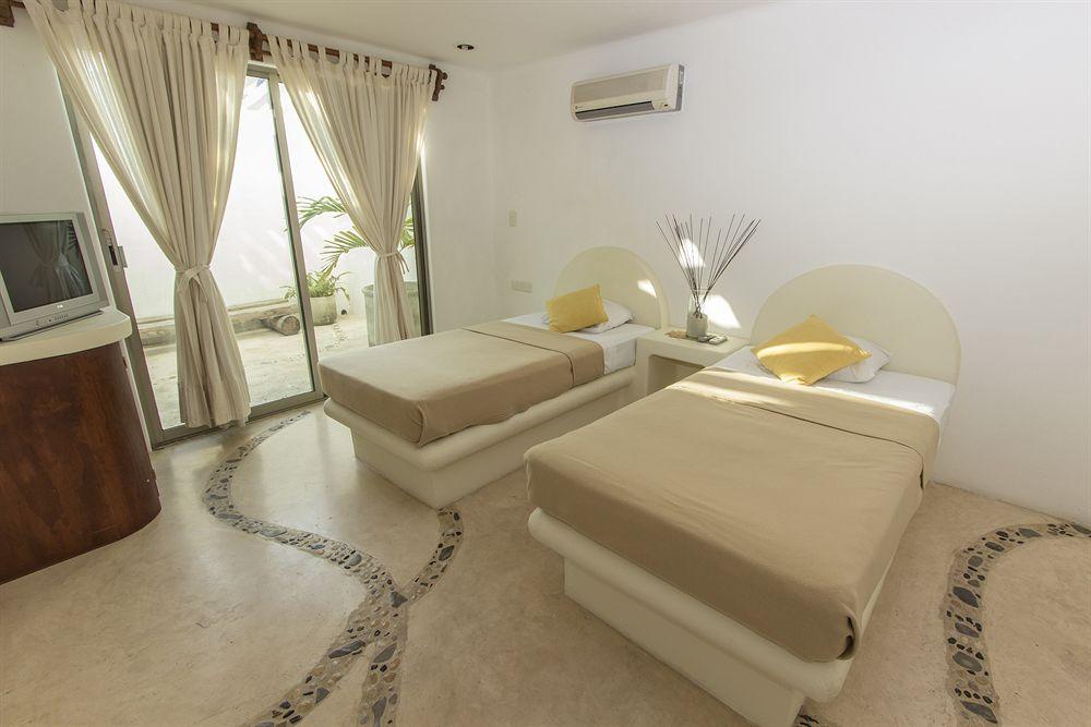 The Blue Pearl Suites Playa del Carmen Exterior photo