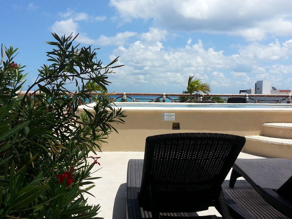 The Blue Pearl Suites Playa del Carmen Exterior photo
